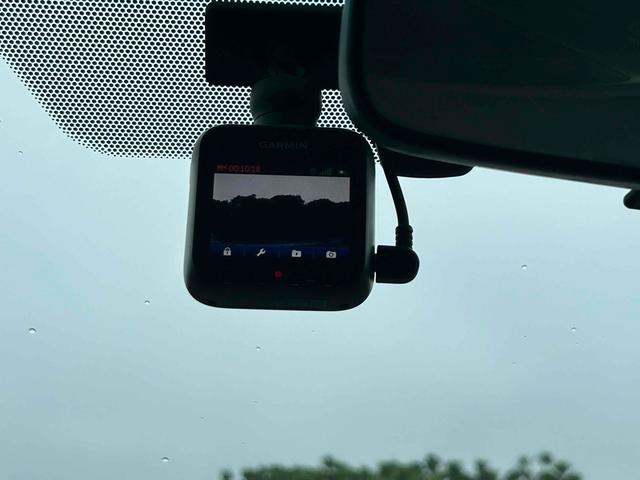 アルファード ２４０Ｓ　プライムセレクションＩＩ　ドライブレコーダー　ＥＴＣ　バックカメラ　ナビ　クリアランスソナー　オートクルーズコントロール　両側電動スライドドア　オートライト　ＨＩＤ　電動リアゲート　スマートキー　電動格納ミラー　後席モニター（12枚目）