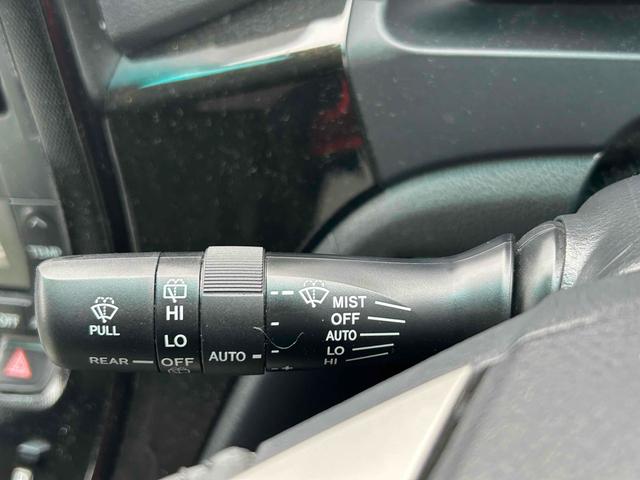 アルファード ２４０Ｓ　プライムセレクションＩＩ　ドライブレコーダー　ＥＴＣ　バックカメラ　ナビ　クリアランスソナー　オートクルーズコントロール　両側電動スライドドア　オートライト　ＨＩＤ　電動リアゲート　スマートキー　電動格納ミラー　後席モニター（26枚目）