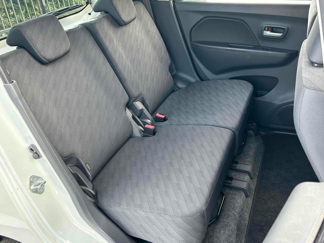 ワゴンＲ ＦＸリミテッド　衝突被害軽減システム　スマートキー　アイドリングストップ　電動格納ミラー　ベンチシート　ＣＶＴ　盗難防止システム　ＡＢＳ　ＥＳＣ　ＣＤ　ミュージックプレイヤー接続可　衝突安全ボディ　エアコン（15枚目）