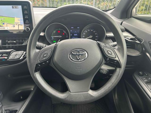 C-HR S ドライブレコーダー ETC 全周囲カメラ クリアランスソナー オートクルーズコントロール レーンアシスト 衝突被害軽減システム ナビ オートマチックハイビーム オートライト LEDヘッドランプ(4枚目)