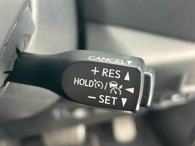 C-HR S ドライブレコーダー ETC 全周囲カメラ クリアランスソナー オートクルーズコントロール レーンアシスト 衝突被害軽減システム ナビ オートマチックハイビーム オートライト LEDヘッドランプ(12枚目)