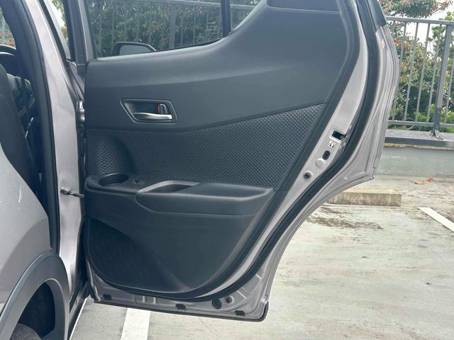 C-HR S ドライブレコーダー ETC 全周囲カメラ クリアランスソナー オートクルーズコントロール レーンアシスト 衝突被害軽減システム ナビ オートマチックハイビーム オートライト LEDヘッドランプ(35枚目)