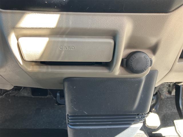 パレット Ｇリミテッド　盗難防止システム　衝突被害軽減システム　キーレス　スマートキー　ベンチシート　パワステ　運転席・助手席エアバッグ（28枚目）