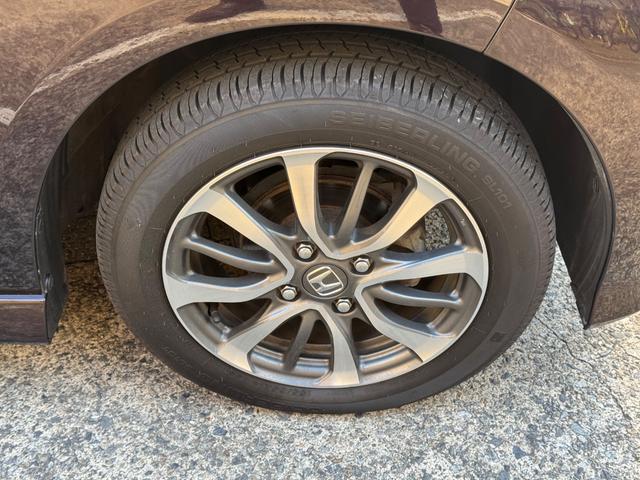 N-BOXカスタム L 禁煙車 ディスプレイオーディオ TV BluetoothLEDライト バックモニター ホンダセンシング オートエアコン 左側オートスライドドア リアシートスライド 磨き(14枚目)