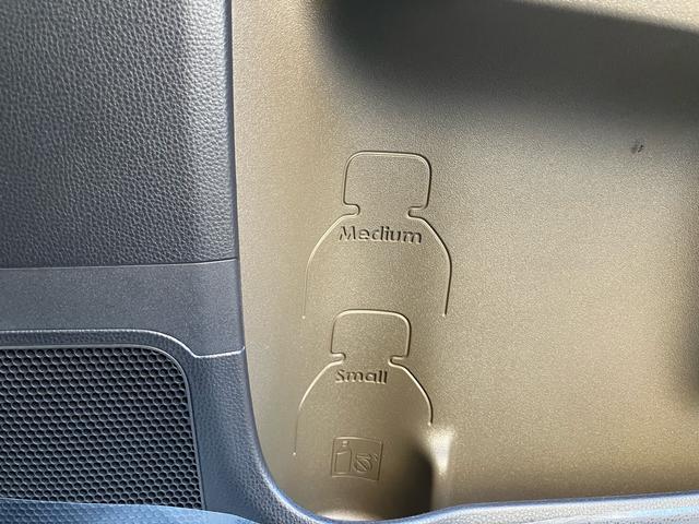 シエンタ ハイブリッドZ ★禁煙車★純正ナビ+テレビ★両側パワースライドドア★トヨタセーフティセンス★レーントレーシングアシスト★レーダークルーズコントロール★ブラインドスポットモニター★ETC(2.0)★バックカメラ(28枚目)