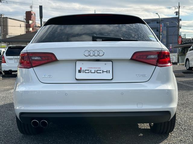 Ａ３ スポーツバック１．４ＴＦＳＩシリンダーオンデマンド　禁煙車　純正ナビ　フルセグ　バックカメラ　クルーズコントロール　コーナーセンサー（前後）　パドルシフト　前後ドライブレコーダー　　ＥＴＣ　ＨＩＤヘッドライト　純正１７インチアルミホイール（6枚目）