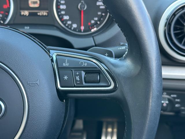 Ａ３ スポーツバック１．４ＴＦＳＩシリンダーオンデマンド　禁煙車　純正ナビ　フルセグ　バックカメラ　クルーズコントロール　コーナーセンサー（前後）　パドルシフト　前後ドライブレコーダー　　ＥＴＣ　ＨＩＤヘッドライト　純正１７インチアルミホイール（11枚目）