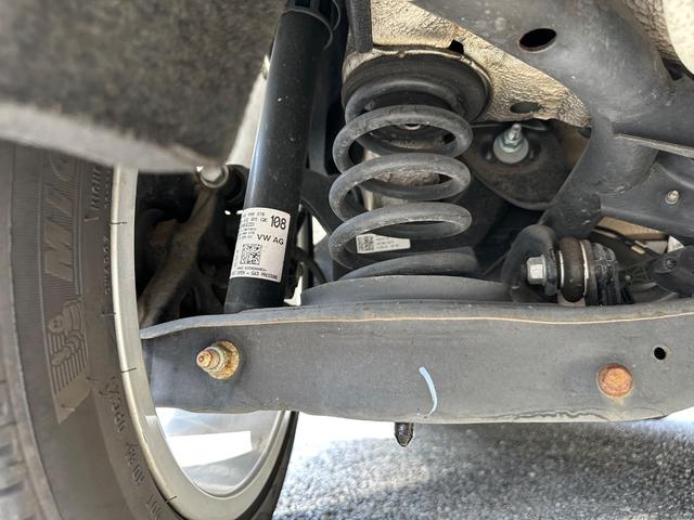 Ａ３ スポーツバック１．４ＴＦＳＩシリンダーオンデマンド　禁煙車　純正ナビ　フルセグ　バックカメラ　クルーズコントロール　コーナーセンサー（前後）　パドルシフト　前後ドライブレコーダー　　ＥＴＣ　ＨＩＤヘッドライト　純正１７インチアルミホイール（46枚目）