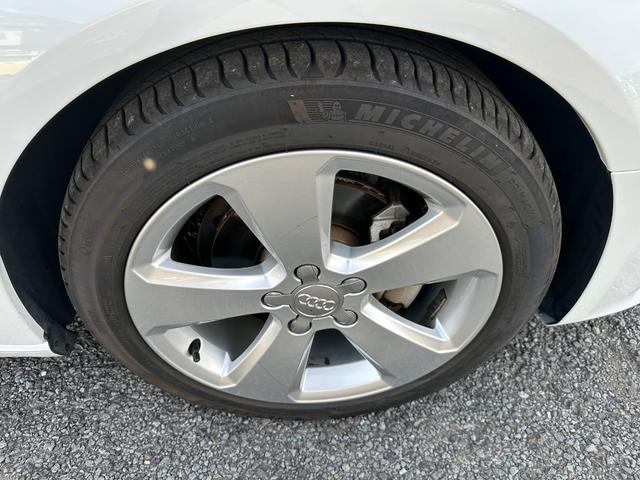 Ａ３ スポーツバック１．４ＴＦＳＩシリンダーオンデマンド　禁煙車　純正ナビ　フルセグ　バックカメラ　クルーズコントロール　コーナーセンサー（前後）　パドルシフト　前後ドライブレコーダー　　ＥＴＣ　ＨＩＤヘッドライト　純正１７インチアルミホイール（48枚目）