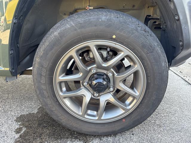 ジムニー XC 禁煙車 デュアルセンサーブレーキS Wエアバッグ AUTOエアコン パワーウィンドゥ スマキー アクティブクルーズコントロール セキュリティアラーム 横滑防止 運転席エアバッグ 衝突安全ボディ 4WD(19枚目)