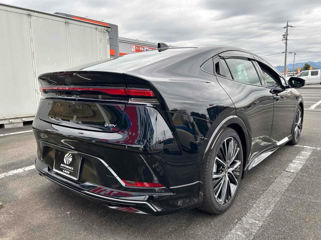 プリウス Ｚ　全周囲カメラ　ナビ　クリアランスソナー　オートクルーズコントロール　レーンアシスト　パークアシスト　衝突被害軽減システム　アルミホイール　オートマチックハイビーム　オートライト　ＬＥＤヘッドランプ（7枚目）