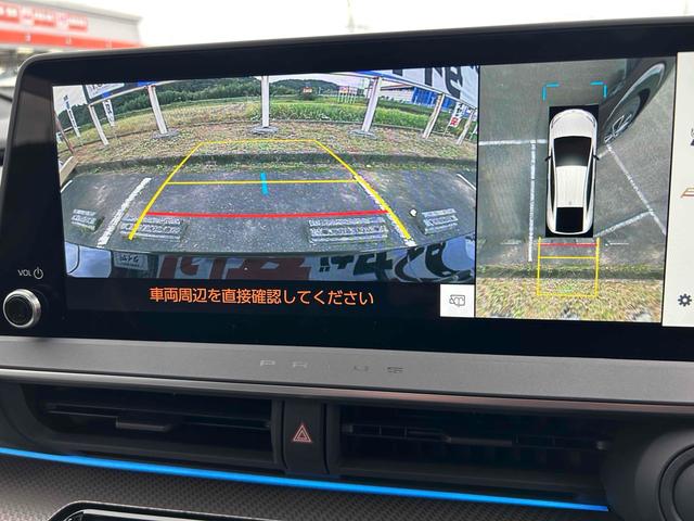 プリウス Ｚ　全周囲カメラ　ナビ　クリアランスソナー　オートクルーズコントロール　レーンアシスト　パークアシスト　衝突被害軽減システム　アルミホイール　オートマチックハイビーム　オートライト　ＬＥＤヘッドランプ（12枚目）