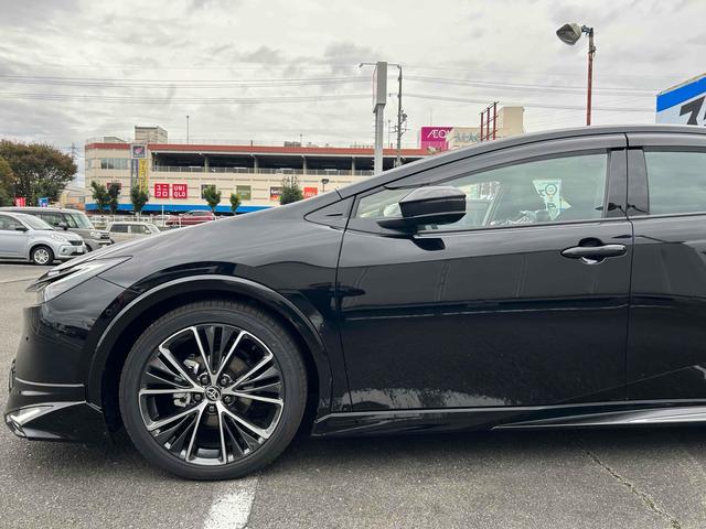 プリウス Ｚ　全周囲カメラ　ナビ　クリアランスソナー　オートクルーズコントロール　レーンアシスト　パークアシスト　衝突被害軽減システム　アルミホイール　オートマチックハイビーム　オートライト　ＬＥＤヘッドランプ（24枚目）