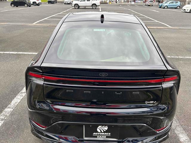 プリウス Ｚ　全周囲カメラ　ナビ　クリアランスソナー　オートクルーズコントロール　レーンアシスト　パークアシスト　衝突被害軽減システム　アルミホイール　オートマチックハイビーム　オートライト　ＬＥＤヘッドランプ（27枚目）