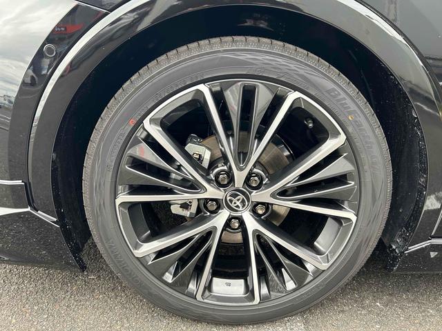 プリウス Ｚ　全周囲カメラ　ナビ　クリアランスソナー　オートクルーズコントロール　レーンアシスト　パークアシスト　衝突被害軽減システム　アルミホイール　オートマチックハイビーム　オートライト　ＬＥＤヘッドランプ（53枚目）