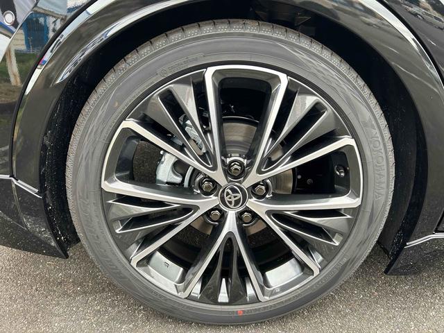 プリウス Ｚ　全周囲カメラ　ナビ　クリアランスソナー　オートクルーズコントロール　レーンアシスト　パークアシスト　衝突被害軽減システム　アルミホイール　オートマチックハイビーム　オートライト　ＬＥＤヘッドランプ（55枚目）