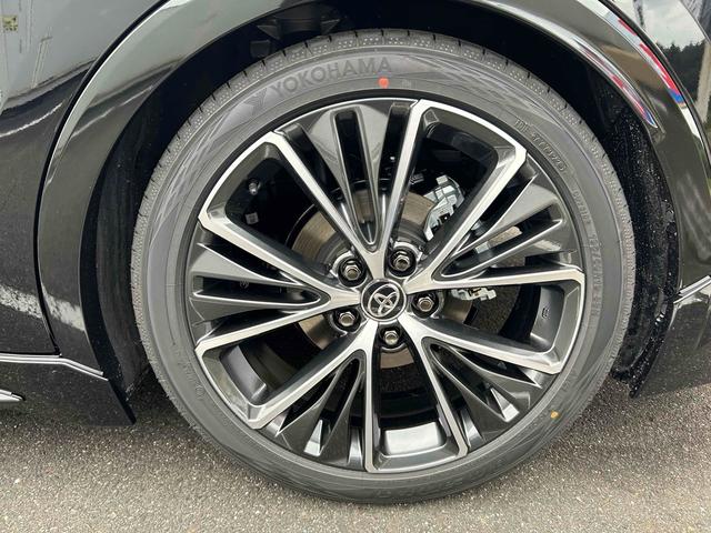 プリウス Ｚ　全周囲カメラ　ナビ　クリアランスソナー　オートクルーズコントロール　レーンアシスト　パークアシスト　衝突被害軽減システム　アルミホイール　オートマチックハイビーム　オートライト　ＬＥＤヘッドランプ（56枚目）