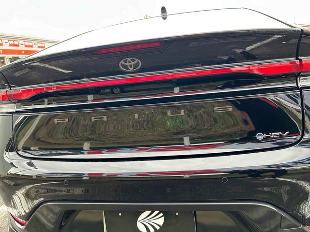 プリウス Ｚ　全周囲カメラ　ナビ　クリアランスソナー　オートクルーズコントロール　レーンアシスト　パークアシスト　衝突被害軽減システム　アルミホイール　オートマチックハイビーム　オートライト　ＬＥＤヘッドランプ（69枚目）