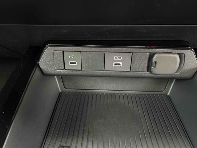 プリウス Ｚ　全周囲カメラ　ナビ　クリアランスソナー　オートクルーズコントロール　レーンアシスト　パークアシスト　衝突被害軽減システム　アルミホイール　オートマチックハイビーム　オートライト　ＬＥＤヘッドランプ（78枚目）