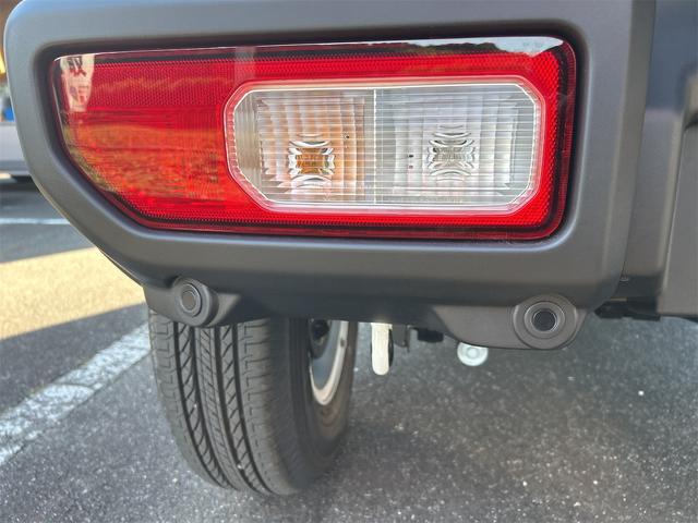 ジムニーノマド ＦＣ　４ＷＤ　バックカメラ　クリアランスソナー　オートクルーズコントロール　レーンアシスト　衝突被害軽減システム　オートライト　ＬＥＤヘッドランプ　ヘッドライトウォッシャー　アルミホイール　スマートキー（65枚目）