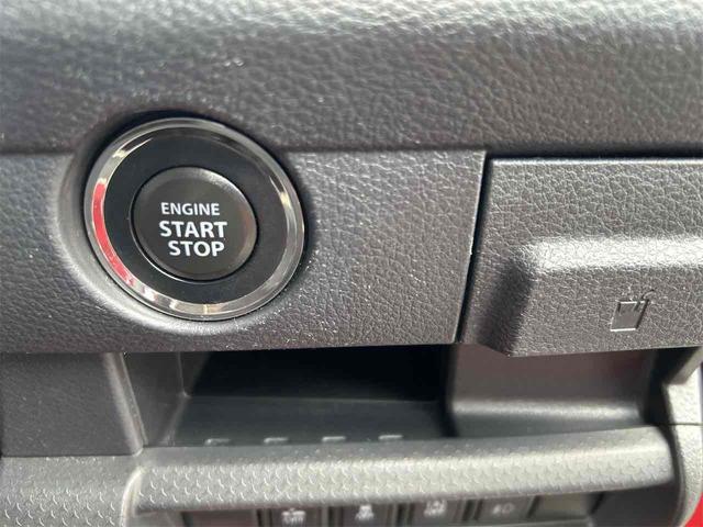 プッシュエンジンスタートシステム、エンジン始動・停止をワンタッチで行うことができます。