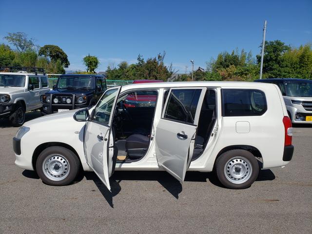 プロボックス ハイブリッドＧＸ　登録済未使用車　セーフティーセンス　バックカメラ　運転席シートヒーター　フルオートエアコン　キーレスエントリー　電動格納ミラー　運転席、助手席パワーウインドウ（14枚目）