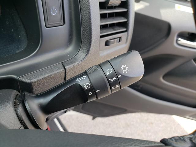 ハイエースバン スーパーGL ダークプライム 7インチナビ バックカメラ LEDヘッドライト lEDフォグ 17インチアルミホイール 電動格納ミラー エンジンスターター 両側パワースライドドア AC100V充電 CD:DVD ETC 4WD(24枚目)