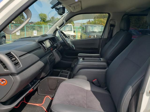 ハイエースバン スーパーGL ダークプライム 7インチナビ バックカメラ LEDヘッドライト lEDフォグ 17インチアルミホイール 電動格納ミラー エンジンスターター 両側パワースライドドア AC100V充電 CD:DVD ETC 4WD(38枚目)