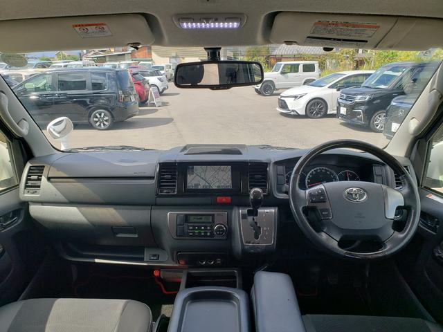 ハイエースバン スーパーGL ダークプライム 7インチナビ バックカメラ LEDヘッドライト lEDフォグ 17インチアルミホイール 電動格納ミラー エンジンスターター 両側パワースライドドア AC100V充電 CD:DVD ETC 4WD(42枚目)