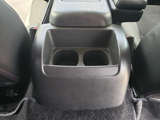 ハイエースバン スーパーGL ダークプライム 7インチナビ バックカメラ LEDヘッドライト lEDフォグ 17インチアルミホイール 電動格納ミラー エンジンスターター 両側パワースライドドア AC100V充電 CD:DVD ETC 4WD(43枚目)