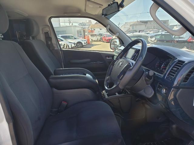 ハイエースバン ロングスーパーGL KENWOOD7インチナビ バックカメラ モデリスタエアロ ドラレコ搭載型デジタルインナーミラー ETC サーキュレーター 15インチアルミホイール LEDヘッドライト LEDフォグ AC100V充電(38枚目)