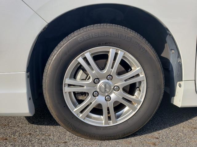 ノア ハイブリッドG 両側パワースライドドア リヤオートエアコン 純正フルセグナビ シートヒーター LEDヘッドライト フロントフォグ ETC ドライブレコーダー 純正置くだけ充電 スマートキー 社外エアロ(32枚目)