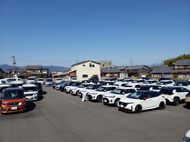 ノア ハイブリッドG 両側パワースライドドア リヤオートエアコン 純正フルセグナビ シートヒーター LEDヘッドライト フロントフォグ ETC ドライブレコーダー 純正置くだけ充電 スマートキー 社外エアロ(59枚目)