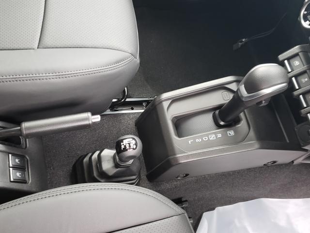 ジムニー XC ジーアイギアオフロード グリルガード LEDフォグ サイドステップ ワイドオーバーフェンダー リアラダー ルーフラック スペアタイヤハードカバー シートカバー 3インチリフトアップ 15インチアルミ(32枚目)