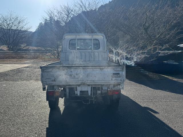 ハイゼットトラック ローダンプ　ミッション　４ＷＤ　低床ダンプ　三方開　エアコン　パワーステアリング　荷台ラバーマット（9枚目）