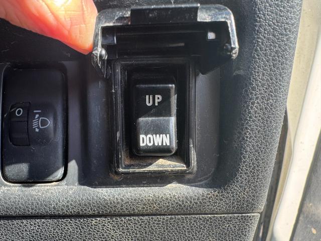 ハイゼットトラック ローダンプ　ミッション　４ＷＤ　低床ダンプ　三方開　エアコン　パワーステアリング　荷台ラバーマット（31枚目）