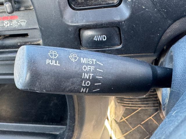 ハイゼットトラック ローダンプ　ミッション　４ＷＤ　低床ダンプ　三方開　エアコン　パワーステアリング　荷台ラバーマット（33枚目）