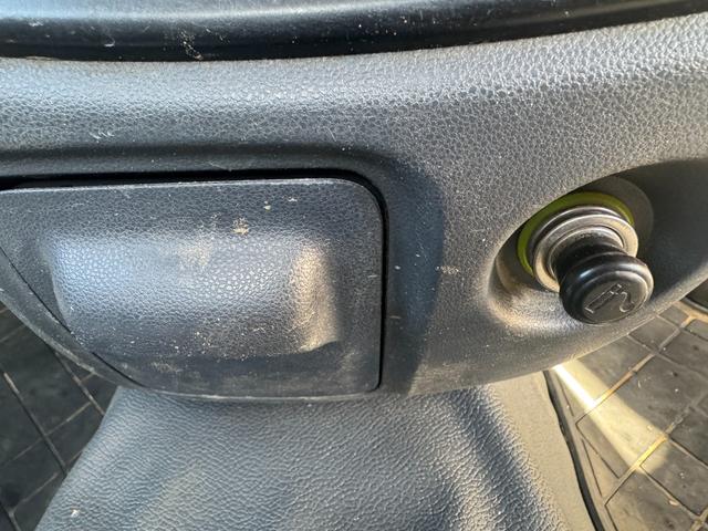 ハイゼットトラック ローダンプ　ミッション　４ＷＤ　低床ダンプ　三方開　エアコン　パワーステアリング　荷台ラバーマット（38枚目）