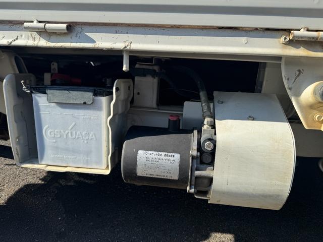 ハイゼットトラック ローダンプ　ミッション　４ＷＤ　低床ダンプ　三方開　エアコン　パワーステアリング　荷台ラバーマット（41枚目）
