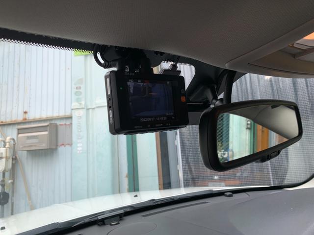 5.7HEMI 大型ナビPanasonicCN-F1X10BD(ステアリングスイッチ連動)・ETC・Bカメラ・純正アルミホイール 1か月限定のセール実施中!!(47枚目)