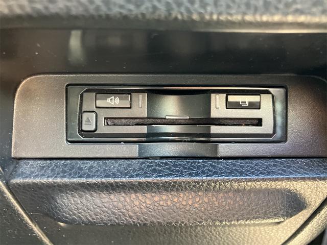 ヴォクシー ＺＳ　煌　ドライブレコーダー　ＥＴＣ　オートクルーズコントロール　レーンアシスト　衝突被害軽減システム　両側電動スライドドア　オートマチックハイビーム　ＬＥＤヘッドランプ　スマートキー　アイドリングストップ（4枚目）