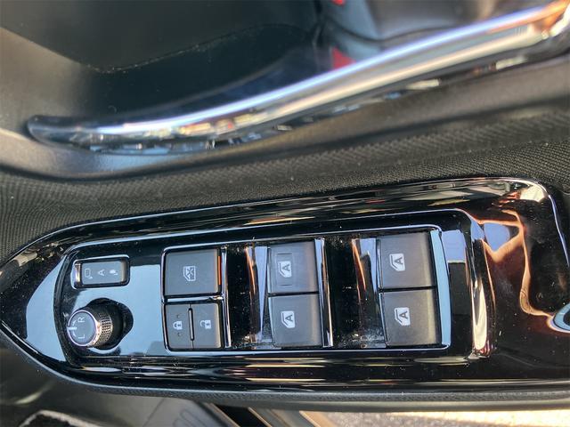 ヴォクシー ＺＳ　煌　ドライブレコーダー　ＥＴＣ　オートクルーズコントロール　レーンアシスト　衝突被害軽減システム　両側電動スライドドア　オートマチックハイビーム　ＬＥＤヘッドランプ　スマートキー　アイドリングストップ（8枚目）