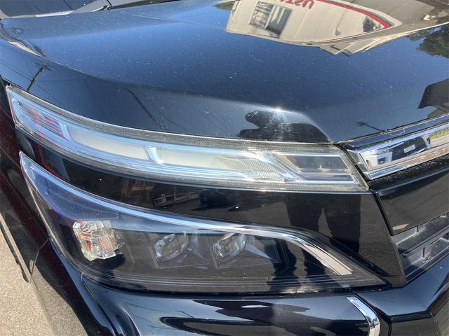 ヴォクシー ＺＳ　煌　ドライブレコーダー　ＥＴＣ　オートクルーズコントロール　レーンアシスト　衝突被害軽減システム　両側電動スライドドア　オートマチックハイビーム　ＬＥＤヘッドランプ　スマートキー　アイドリングストップ（13枚目）