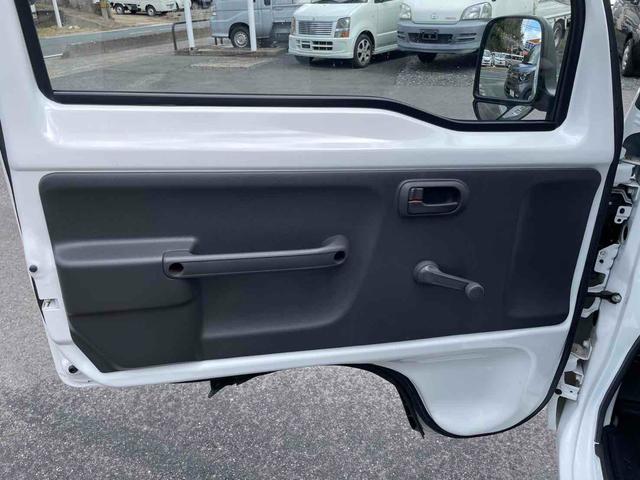 すぐにご来店頂けない場合や遠方にお住まいの方、車両状態の詳細が知りたい方はお気軽にご連絡下さい♪