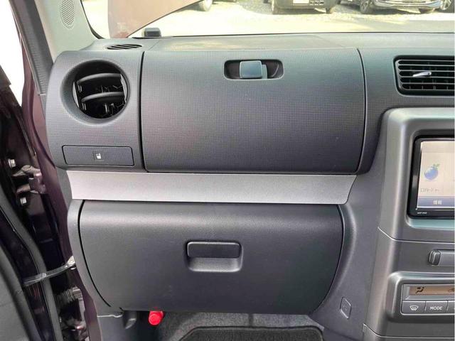 ムーヴコンテ カスタム　Ｘ　点検記録簿付　ＥＴＣ　ＴＶ　ＨＩＤ　スマートキー　アイドリングストップ　電動格納ミラー　ベンチシート　ＣＶＴ　盗難防止システム　ＡＢＳ　Ｂｌｕｅｔｏｏｔｈ　衝突安全ボディ　エアコン　パワーステアリング（6枚目）