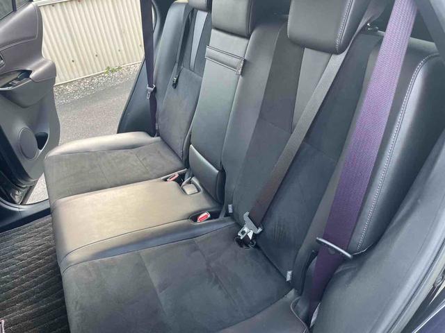 ハリアー プレミアム　スタイルモーヴ　点検記録簿付　オートクルーズコントロール　パワーシート　ナビ　オートマチックハイビーム　ＬＥＤヘッドランプ　電動リアゲート　アルミホイール　スマートキー　アイドリングストップ　シートヒーター（21枚目）