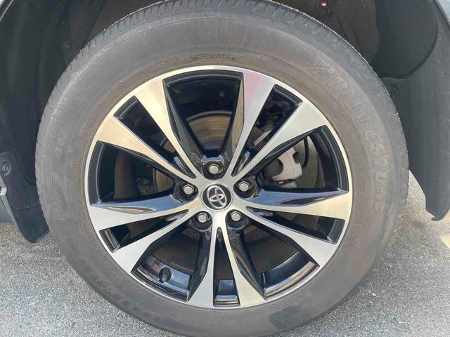 ハリアー プレミアム　スタイルモーヴ　点検記録簿付　オートクルーズコントロール　パワーシート　ナビ　オートマチックハイビーム　ＬＥＤヘッドランプ　電動リアゲート　アルミホイール　スマートキー　アイドリングストップ　シートヒーター（35枚目）