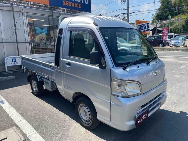 ハイゼットトラック ジャンボ　軽トラック　三方開　ＭＴ　ＥＴＣ　キーレスエントリー　エアコン　パワーステアリング　パワーウィンドウ　運転席エアバッグ（8枚目）
