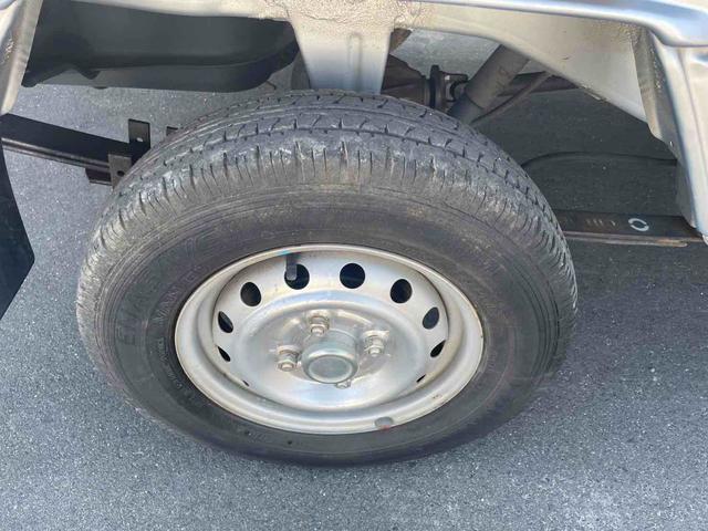 ハイゼットトラック ジャンボ　軽トラック　三方開　ＭＴ　ＥＴＣ　キーレスエントリー　エアコン　パワーステアリング　パワーウィンドウ　運転席エアバッグ（30枚目）