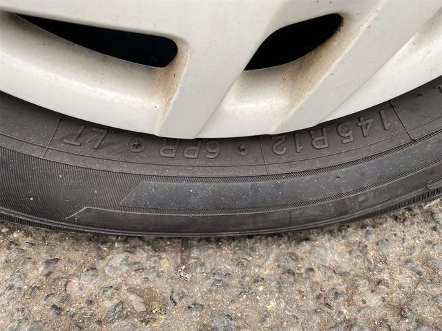 アクティトラック タウン　エアコン　パワステ　パワーウィンドウ　キーレス　５速マニュアル　幌　　走行４０５６４ｋｍ　ＣＤ　４ＷＤ　運転席エアバッグ（9枚目）